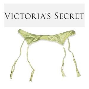 NEW! Victoria’s Secret Pastel Green Rose Floral Garter Belt - Size M/L